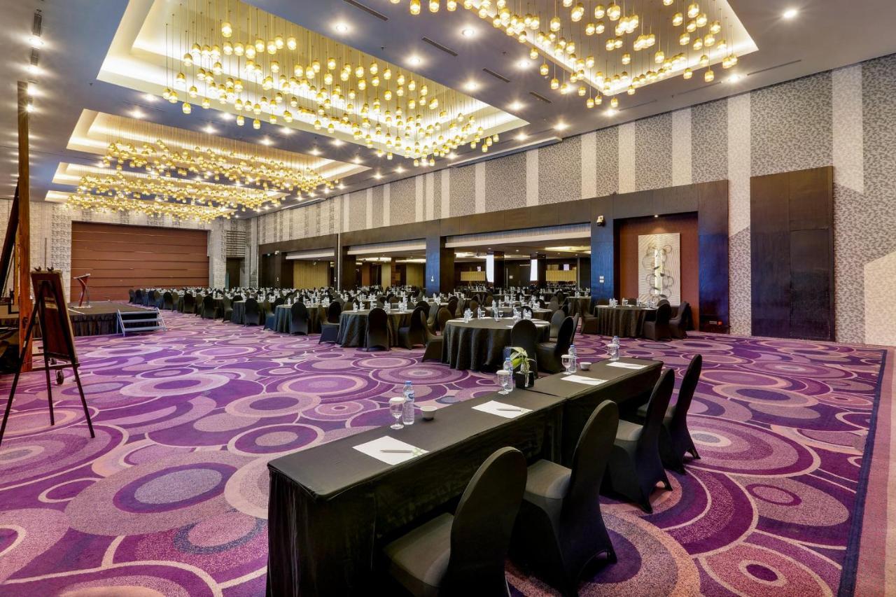 Holiday Inn Bandung Pasteur By Ihg Eksteriør bilde